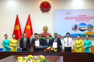 UBND tỉnh Bình Thuận và Tổng Công ty Hàng không Việt Nam (Vietnam Airlines) đã ký kết thỏa thuận hợp tác toàn diện