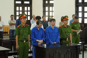 Các bị cáo có mặt tại phiên tòa phúc thẩm