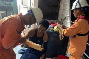 Ngư dân trên tàu cá bị cháy được cứu an toàn