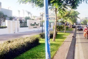 On the left of the photo is a future property project in HCMC (Photo: SGGP)