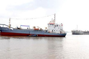 HCMC will pilot navigation fee collection and use in Soai Rap passage from 2018-2020 (Photo: SGGP)