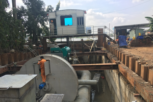 The smart pumping system has reduced flooding time in Nguyen Huu Canh street but it still needs more testing to prove efficiency (Photo: SGGP)