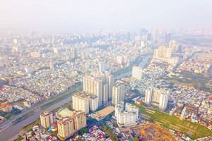 Slow implementation of park development plans has caused a shortage of green cover in HCMC (Photo: SGGP)