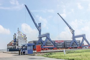 A seaport in the Mekong Delta (Photo: SGGP)