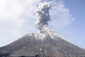 Anak Krakatau volcano (Photo: AFP/VNA)