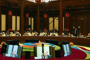 Prime Minister Nguyen Xuan Phuc devliers a speech at a roundtable meeting of the second Belt and Road Forum for International Cooperation (BFR) in Beijing, China. (Photo: VNA)