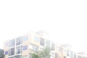 The residents are theoretically just temporary tenants without a land use rights certificate (Photo: SGGP)