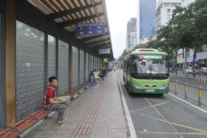 A major bus stop on Ham Nghi Street, District 1, HCMC