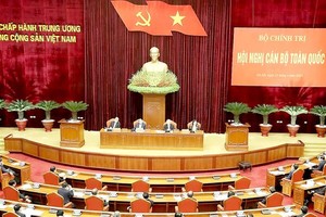 A view of the national cadres conference in Hanoi on April 23 (Photo: VNA)