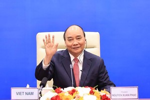 President Nguyen Xuan Phuc at a virtual informal meeting of the Asia-Pacific Economic Cooperation (APEC) leaders on July 16 (Photo: VNA)