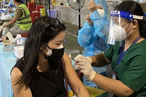 Vietnam records additional 10,040 Covid-19 cases