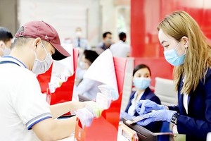 Securities companies buying out bank bonds