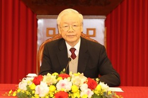 Party chief holds high-level phone talks with US President