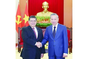 Party chief receives Speaker of Malaysia’s House of Representatives