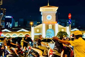 Non-essential vehicles banned from passing through city center from 5 p.m.