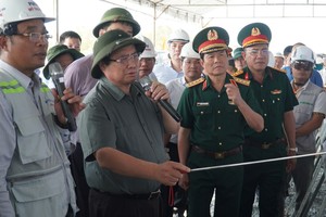 Can Tho-Ca Mau expressway project must be completed by December 19: PM