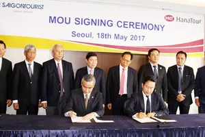  Lễ ký kết giữa Saigontourist và Hanatour