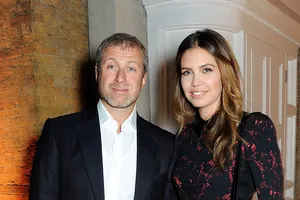 Họ đã chính thức tuyên bố trả tự do cho nhau. 