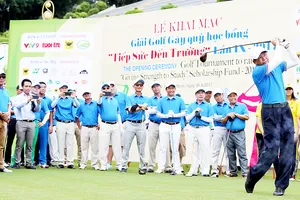 Giải golf gây quỹ học bổng thu hút nhiều doanh nghiệp tham gia. 	Ảnh: PHAN NAM