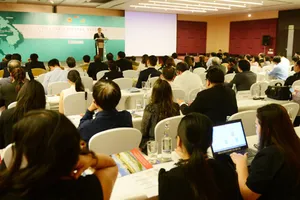 Hơn 200 đại biểu đến tham dự hội thảo 