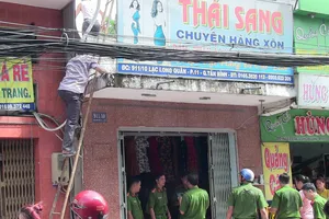 Công an phong toả hiện trường