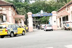 Dự kiến trước cổng Bệnh viện Nhi đồng 2 (phía đường Lý Tự Trọng) sẽ có 1 điểm đón taxi cố định