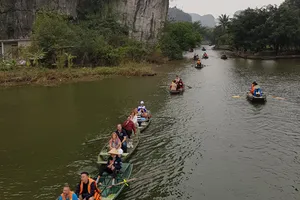 Quần thể danh thắng Tràng An bị xâm phạm nghiêm trọng 