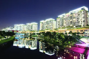 Một góc công viên Sala bên khu chung cư cao cấp Sarimi  về đêm