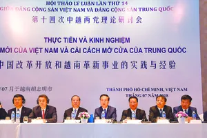 Đồng chí Võ Văn Thưởng, Ủy viên Bộ Chính trị, Bí thư Trung ương Đảng, Trưởng ban Tuyên giáo  Trung ương và đồng chí Hoàng Khôn Minh, Ủy viên Bộ Chính trị, Bí thư Ban Bí thư, Trưởng ban  Tuyên truyền Trung ương Đảng Cộng sản Trung Quốc chủ trì Hội thảo Lý 