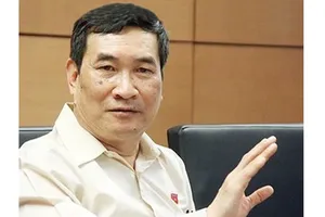 Kỳ thi hiện nay là Bộ GD-ĐT đang “làm hộ” các trường đại học