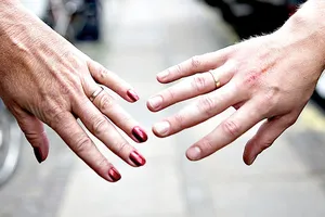 Các cặp vợ chồng ở  Đan Mạch phải học hợp tác sau ly hôn