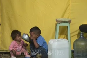 Trẻ em Venezuela tại trại tỵ nạn Bogota, Colombia