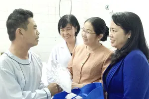 Công đoàn TPHCM  là lá cờ đầu cả nước