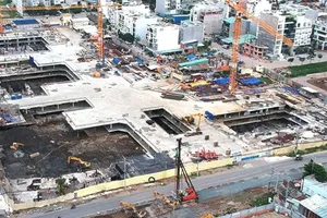 Dự án Laimain City xây dựng trái phép tại quận 2. Ảnh: THÀNH TRÍ