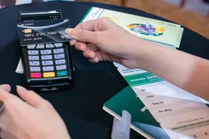 Săn dặm thưởng  từ thẻ Travel Miles, cách tiết kiệm chi phí du lịch mới của giới trẻ