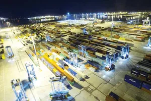 Cảng Zeebrugge - đích nhắm của đường dây buôn người vào châu Âu. Ảnh: Telegraph