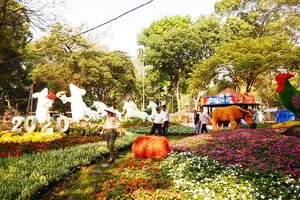 19-1: Khai Hội Hoa xuân TPHCM  ​