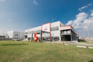 Dàn lãnh đạo trẻ của "ông lớn" ngành thang máy thế giới tại Việt Nam