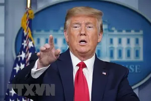 Tổng thống Mỹ Donald Trump phát biểu trong cuộc họp báo tại Nhà Trắng ngày 8-4-2020. Ảnh: AFP/TTXVN