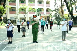 Muôn trái tim cùng 'Lắng nghe nhịp đập Tổ quốc'