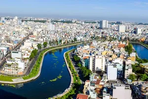 Hồi sinh thành phố sông nước