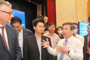 Trí thức góp sức cụ thể hóa nghị quyết 