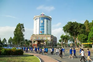 Công ty TNHH MTV Xổ số kiến thiết tỉnh Đồng Tháp tham dự  lễ phát động “Ngày chạy Olympic vì sức khỏe toàn dân năm 2021”