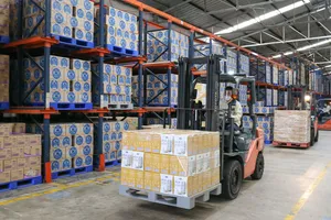 Vinamilk duy trì ổn định sản xuất, đáp ứng nhu cầu tiêu dùng của người dân