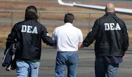 Cựu đặc vụ Mỹ bị kết án 12 năm tù