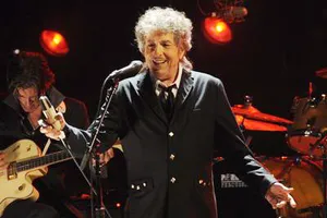 Bob Dylan ra sách
