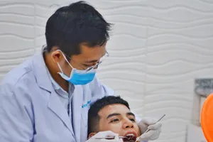 Không xem nhẹ bệnh răng miệng