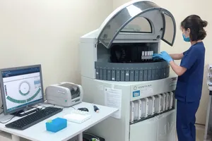 Thanh toán BHYT dịch vụ dùng máy mượn: Bộ Y tế và Bảo hiểm xã hội bất nhất? 