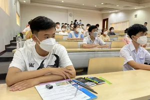 Sớm có ngân hàng đề thi chuẩn hóa