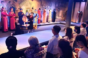 Thể nghiệm Trình diễn di sản văn hóa phi vật thể